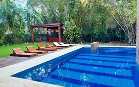 Nina Hotel Playa del Carmen